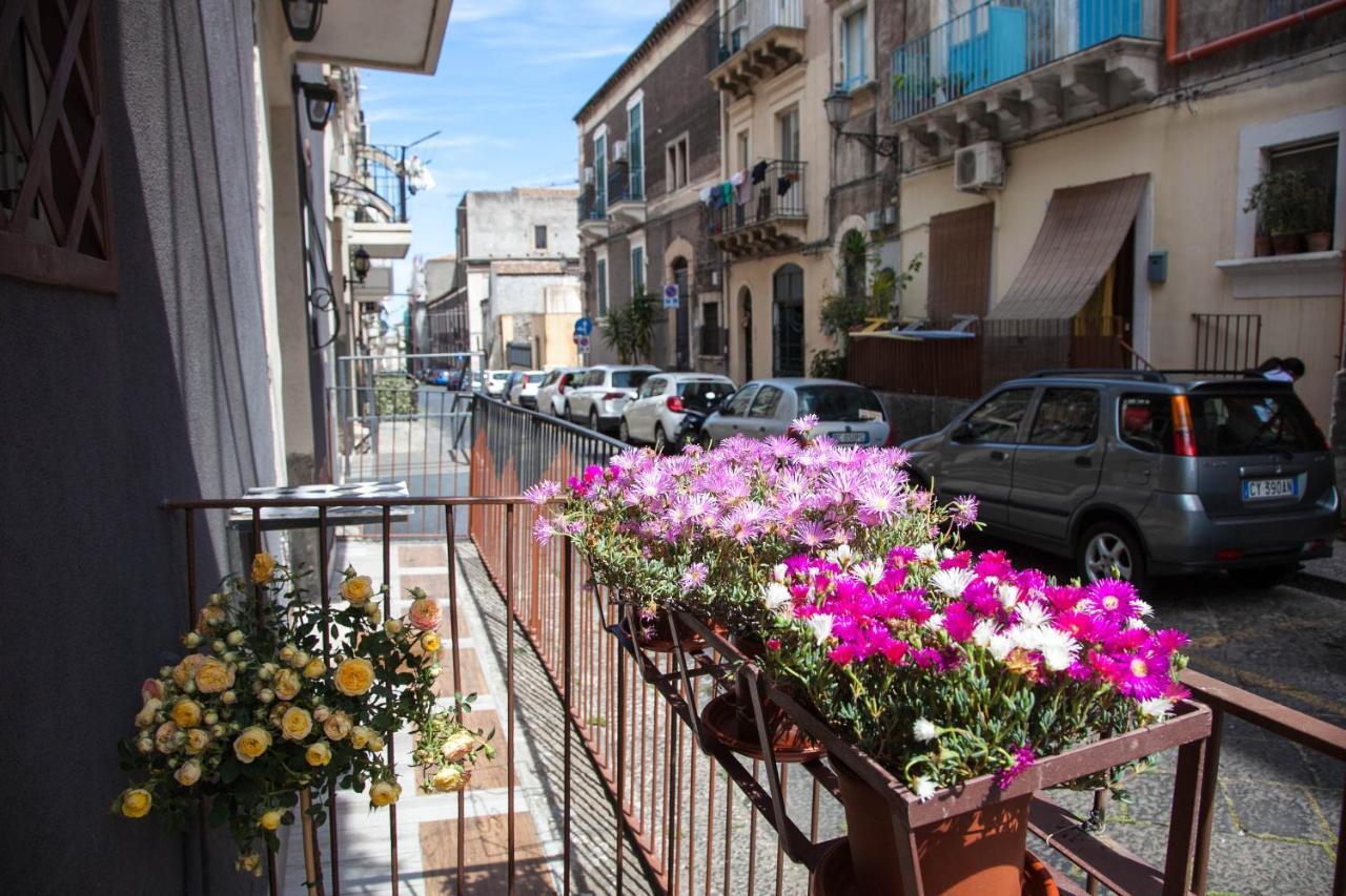 La Casetta In Centro By Sicily In Home Catane Extérieur photo